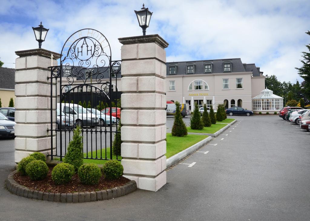 Anner Hotel Thurles Exterior photo
