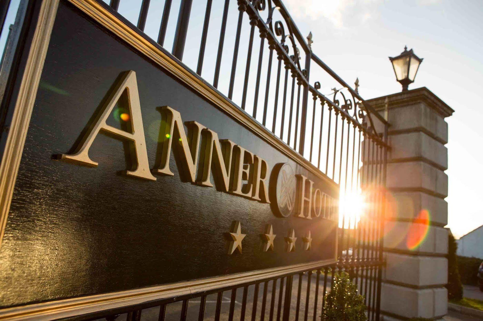 Anner Hotel Thurles Exterior photo